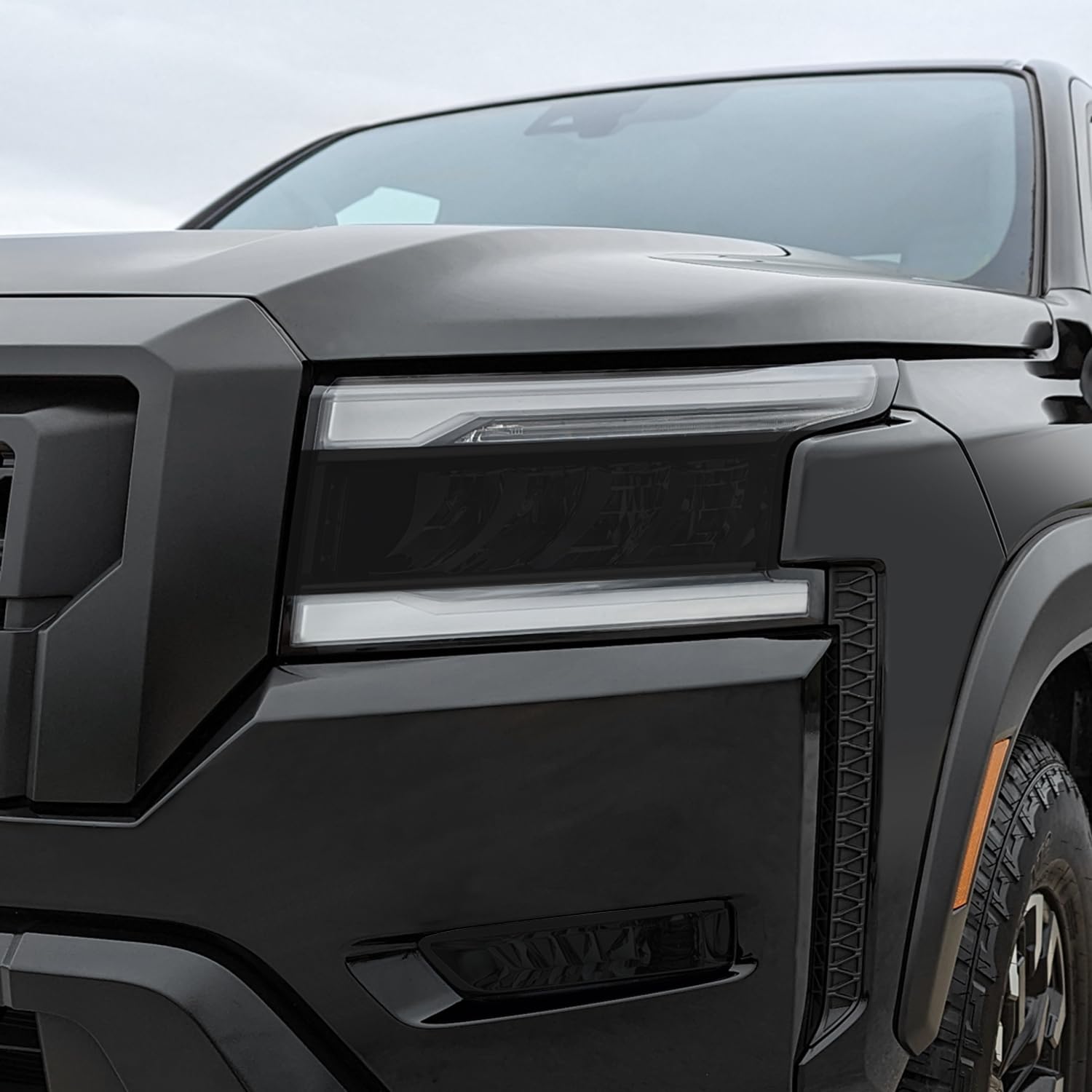 SlickMod PreCut Vinyl Smoke Tint for 2022-2025 Nissan Frontier Headlight (Dark Smoke, 2. Headlight Center)