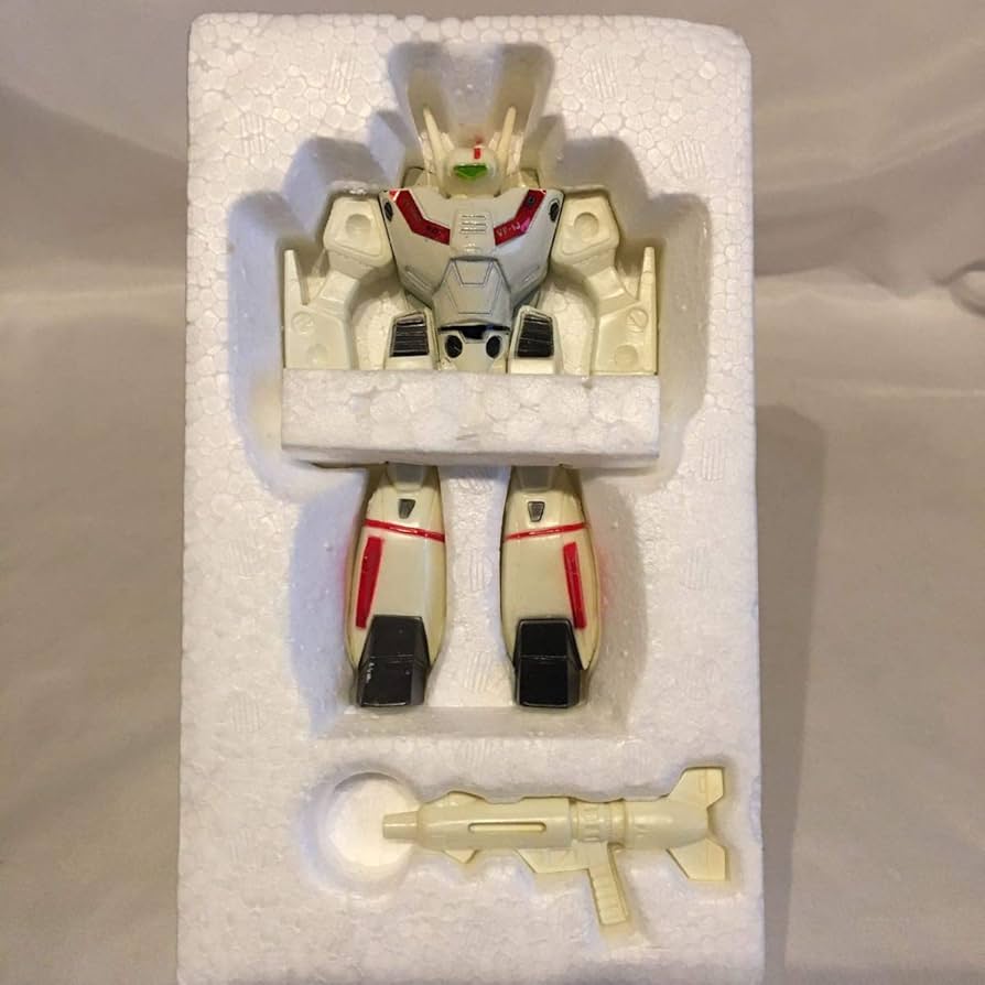 Amazon.co.jp: タカトクトイス 超時空要塞マクロス SDF-1 強攻型