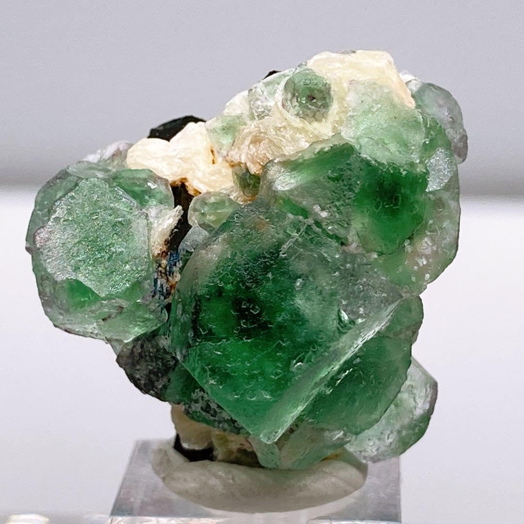 ラブラドライトハーフカット　原石 ラブラドライトハーフカット 原石 ラブラドライト ペンダント