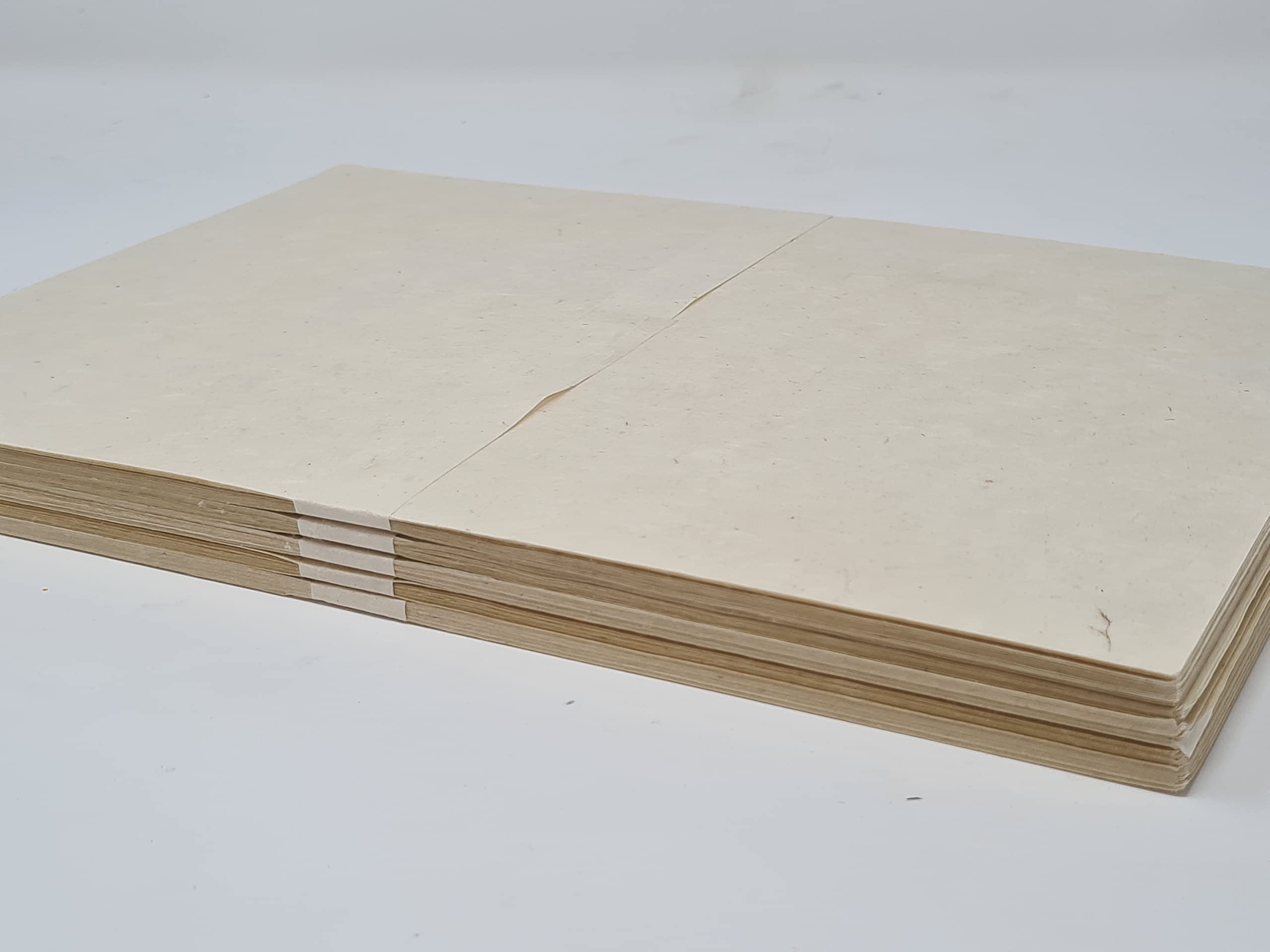 THE ISMA Lokta A5 Paper Handmade Paper, 20 Sheets, Nepalese Handmade, Eco-Friendly, A5 (Natural Lokta A5-20pcs)