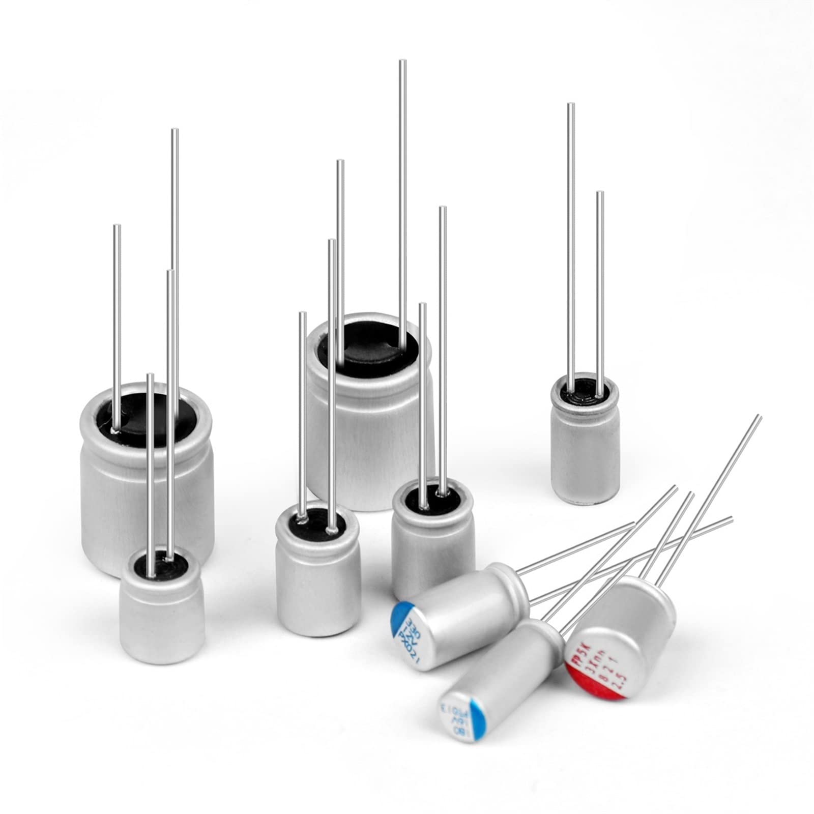 Condensatore elettrolitico 10 V, 16 V, 25 V, 35 V, 50 V, 63 V, 100 V, 400 V, 100 V, 220 UF, 330 UF, 470 UF, 1000 UF, 1500 UF, 2200 UF, 3300 UF. 5 pezzi