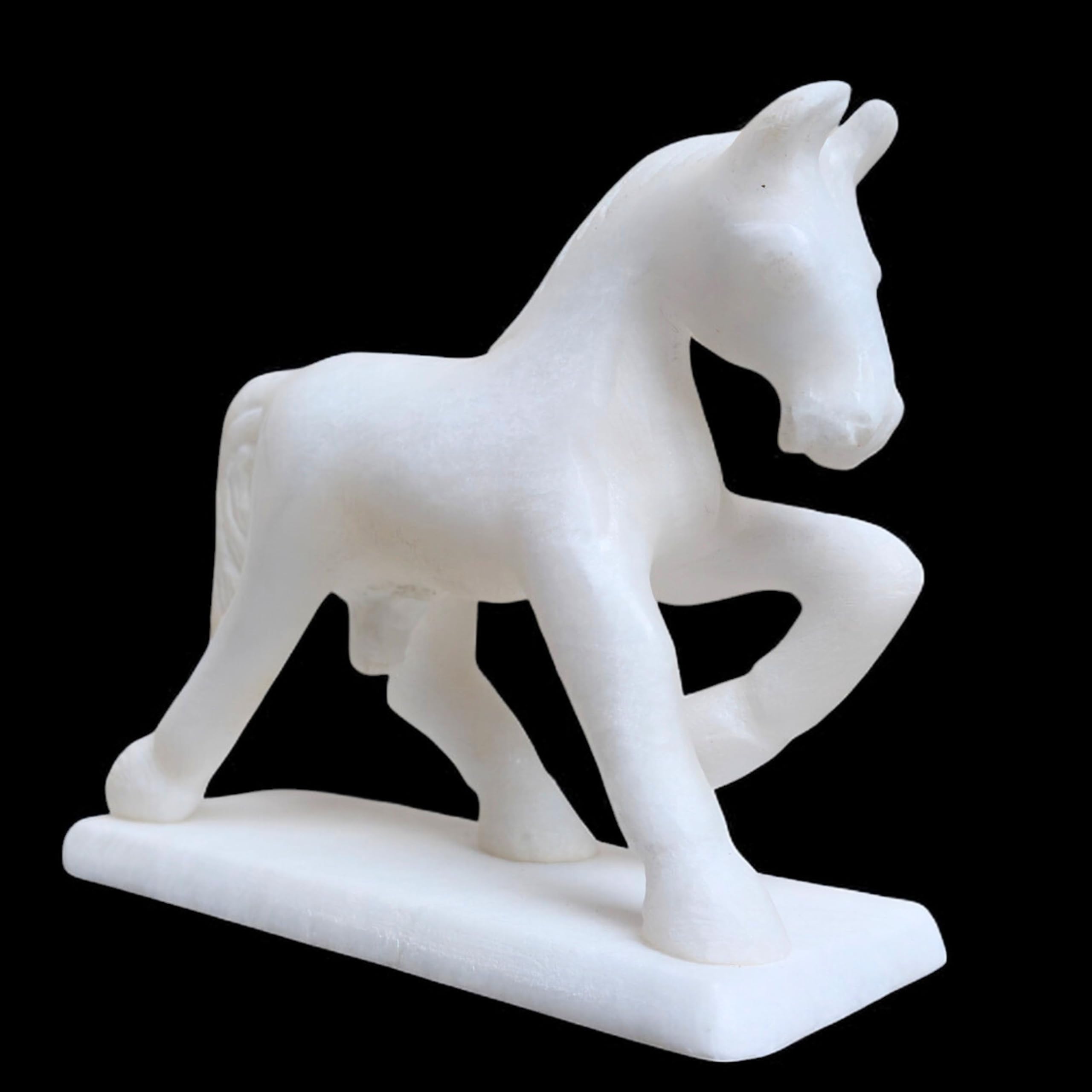 馬置物大理石加工