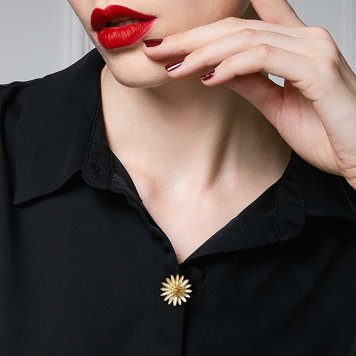 ZXHStore Broches de Metal Lindos, Mini alfiler de la Solapa de la aleación de la Flor de la Margarita Blanca, la Insignia Floral for la Ropa y Las Bolsas, Tono Dorado