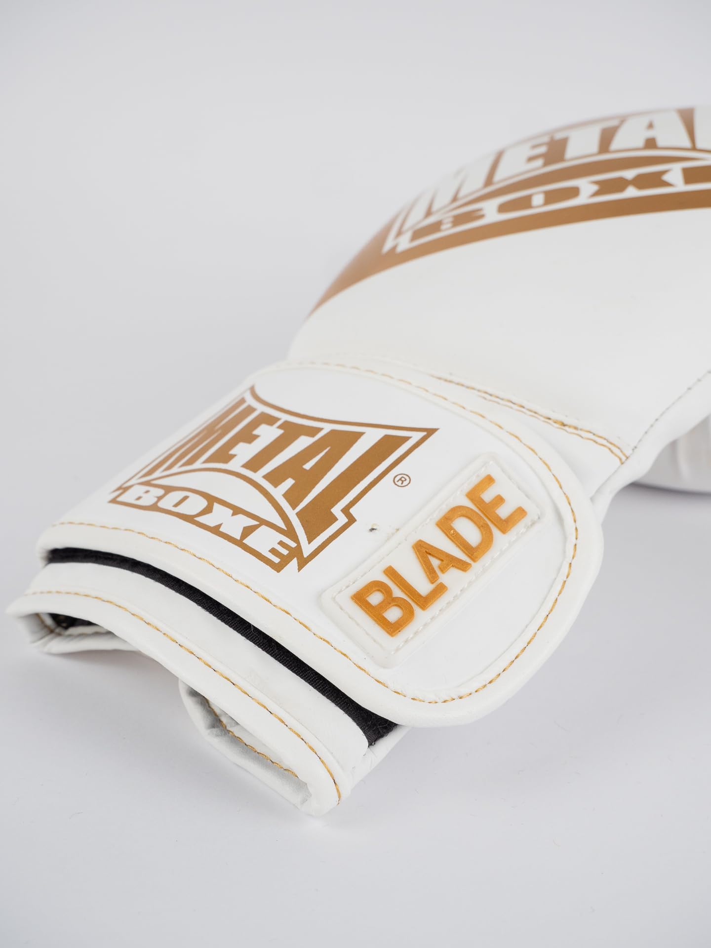 METAL BOXE - Gants de Boxe Blade Gold, Blanc, 10 Oz