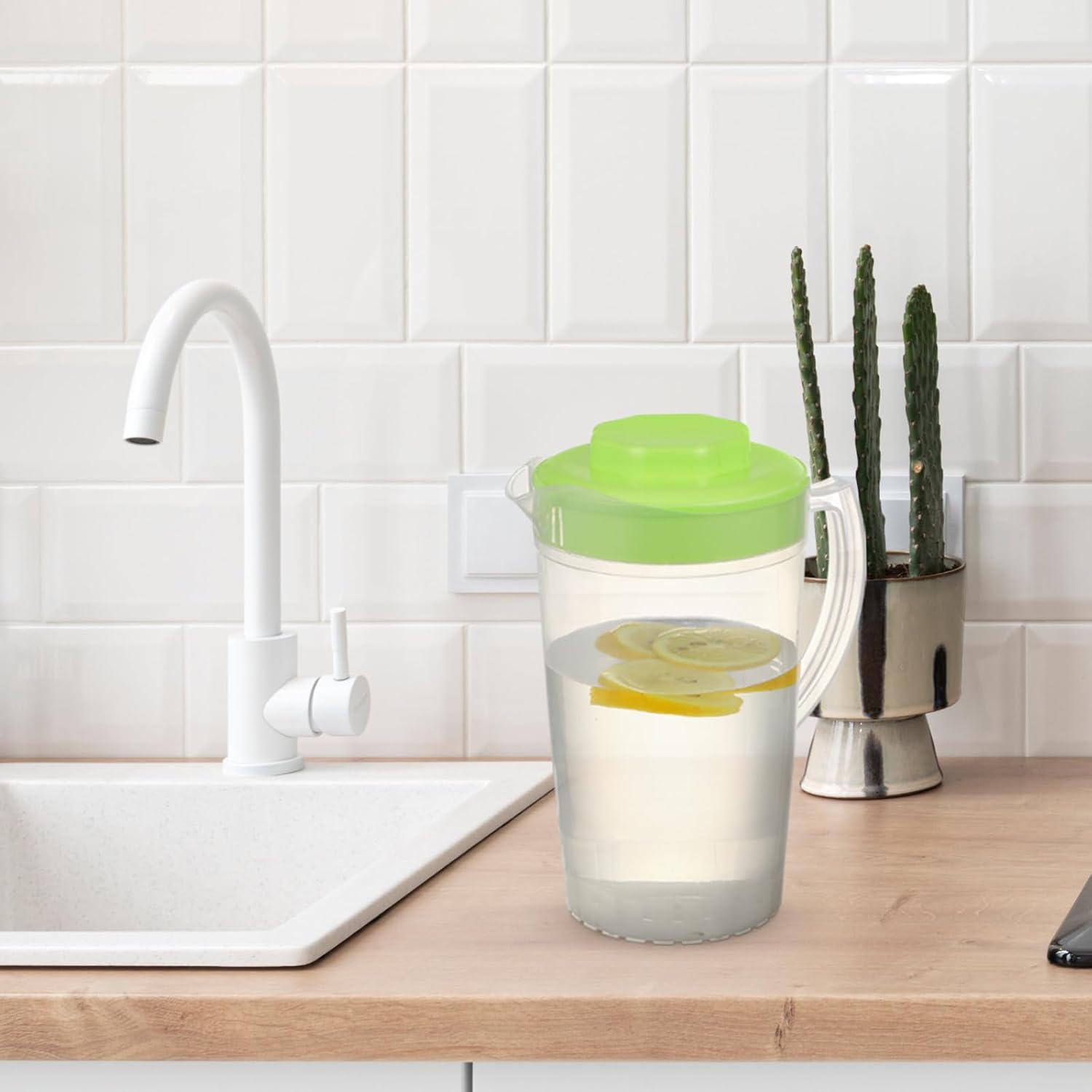 2 Pcs L Plastic Cold Water Jug with Lid and Handle for Juice