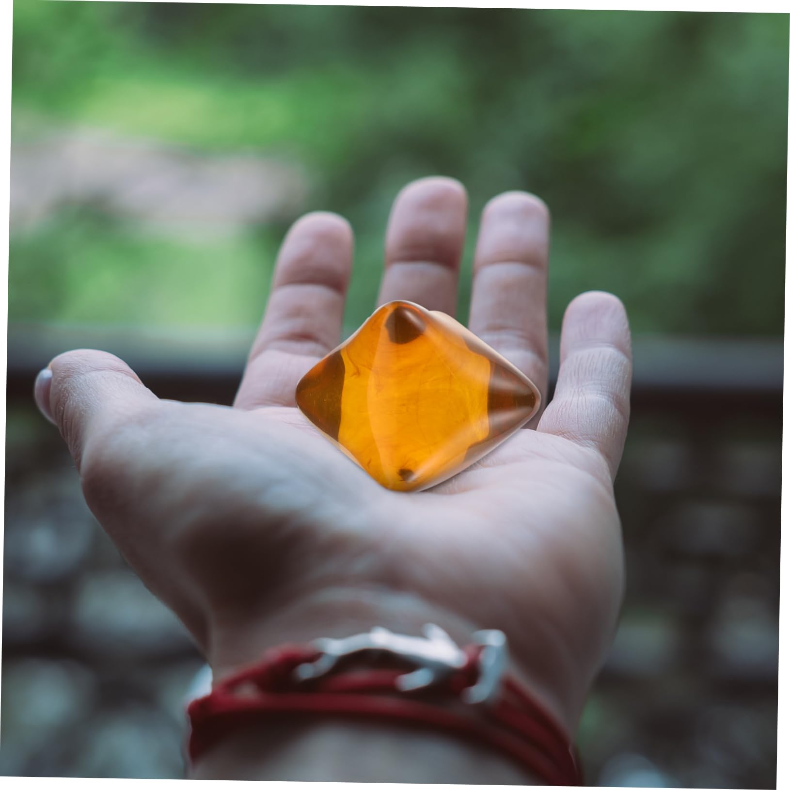 Didiseaon Finger Flexibility Training Balls 2 Pack Massage Balls Resin Fitness Training Muscle Roller Relief Smooth Surface Random