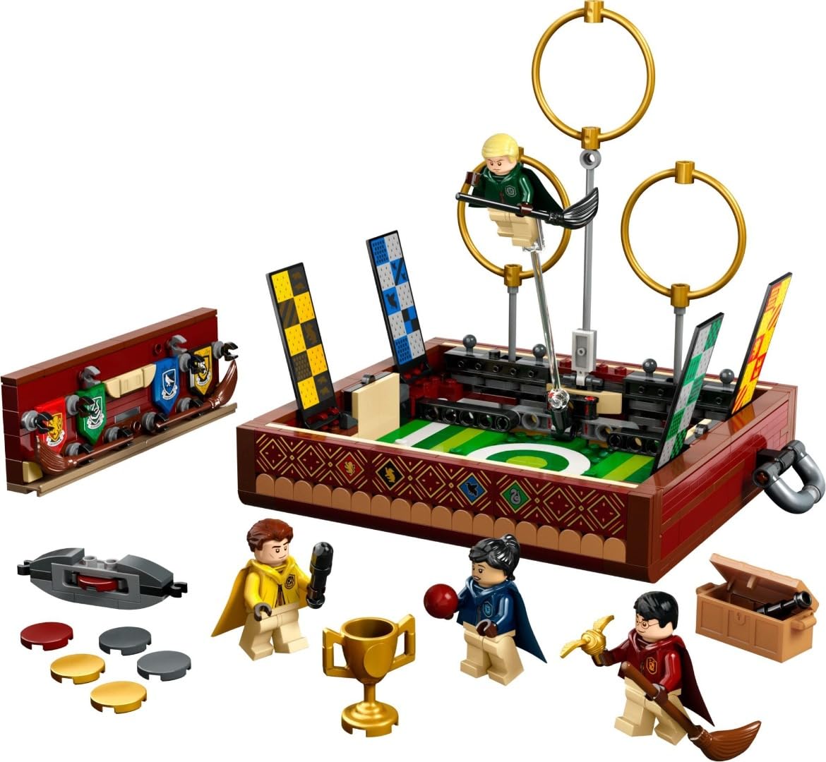 LEGO 76416 Harry Potter Quidditch Koffer, Spielzeug Set zum Bauen, Solo- oder 2-Spieler, 3 Verschiedene Quidditch-Spiele mit Draco Malfoy und Cedric Diggory Minifiguren, Hausbanner & Goldenem Schnatz