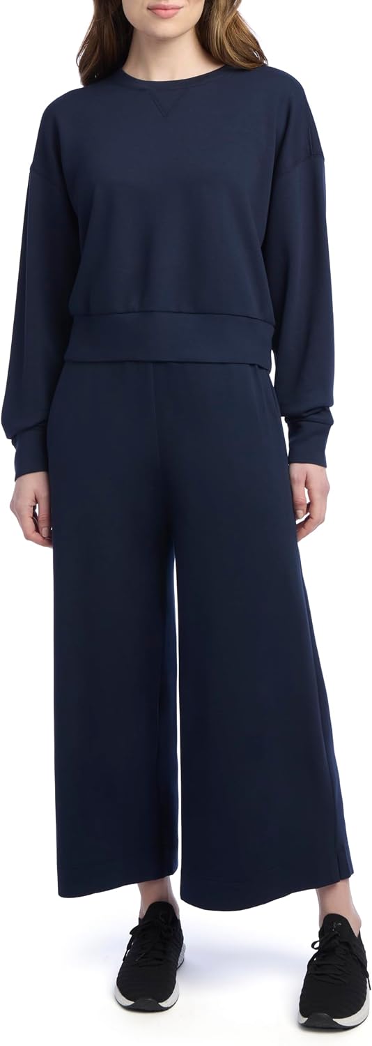 Danskin Women's 2 Piece Pique Luxe Crew Neck Pullover Gaucho Lounge Set