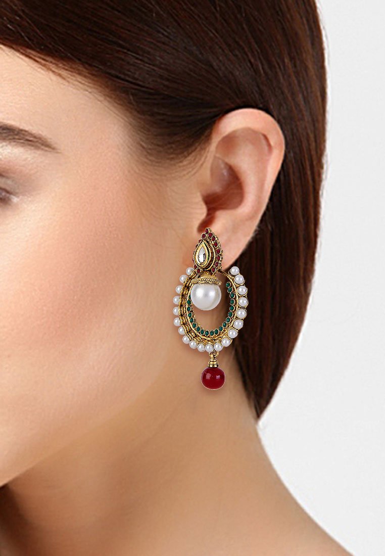Gold Metal Dangle & Drop Earring