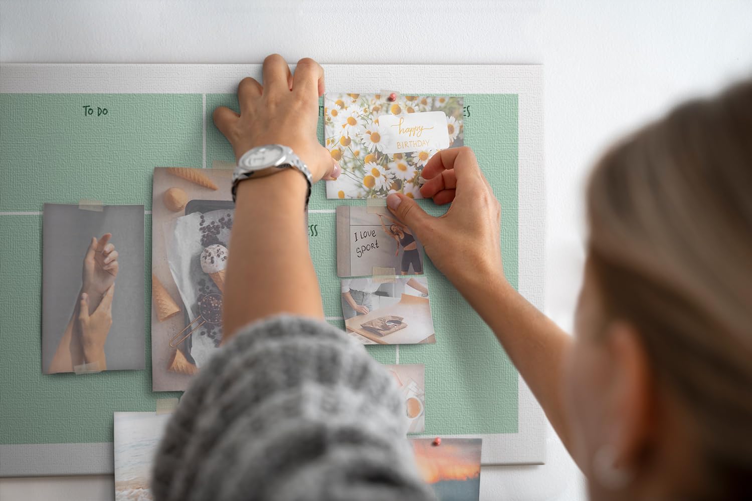 Bacheca in sughero orizzontale a parete | pannello per organizzazione ufficio home office | ideale per appunti foto idee e pianificazione - 60x40 - di legno - Organizzatore da scrivania