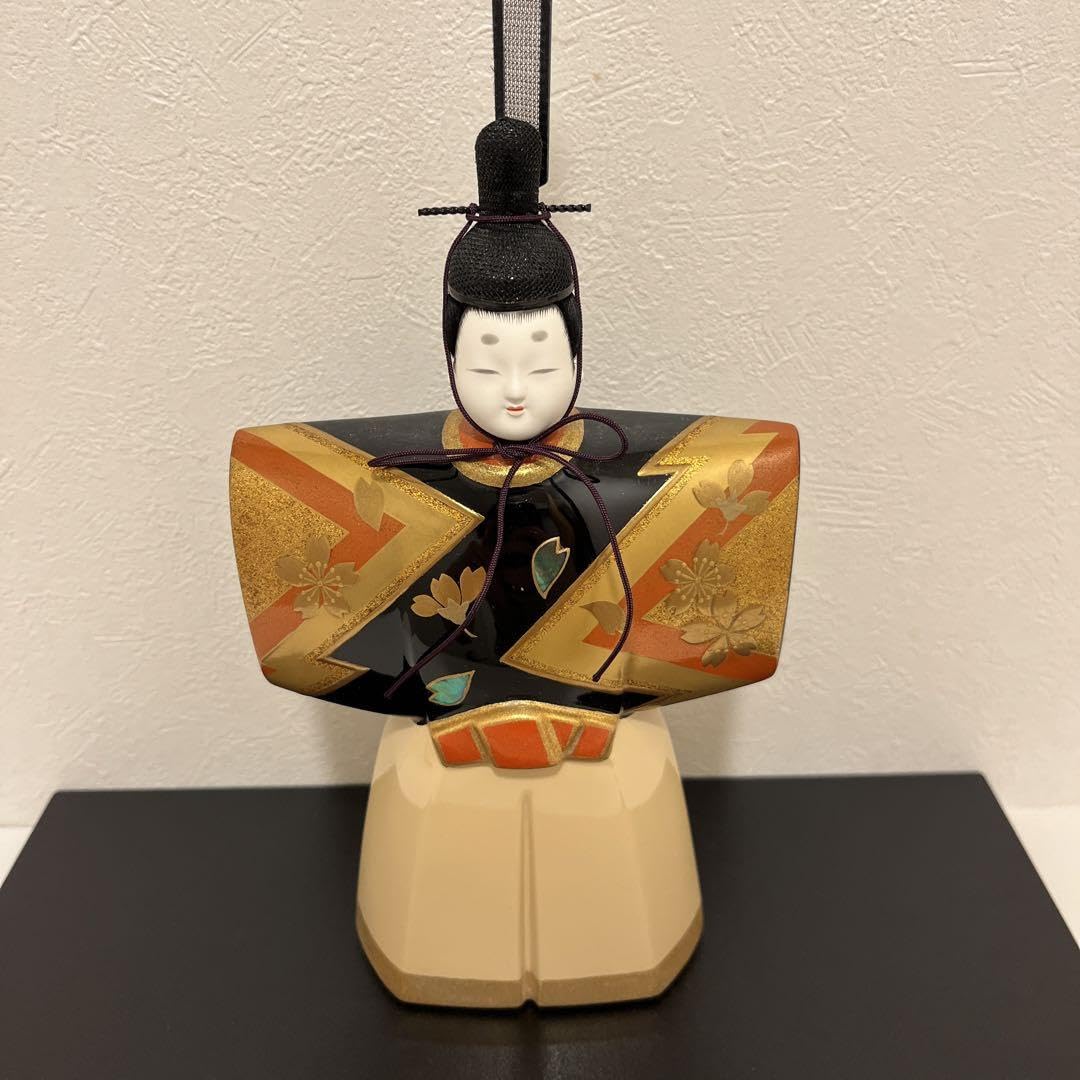 輪島塗 蒔絵梨地 漆芸雛 『皓凛(こうりん)』　立雛飾り Amazon | 輪島塗 蒔絵梨地 漆芸雛 『皓凛(こうりん)』立雛飾り | 民芸