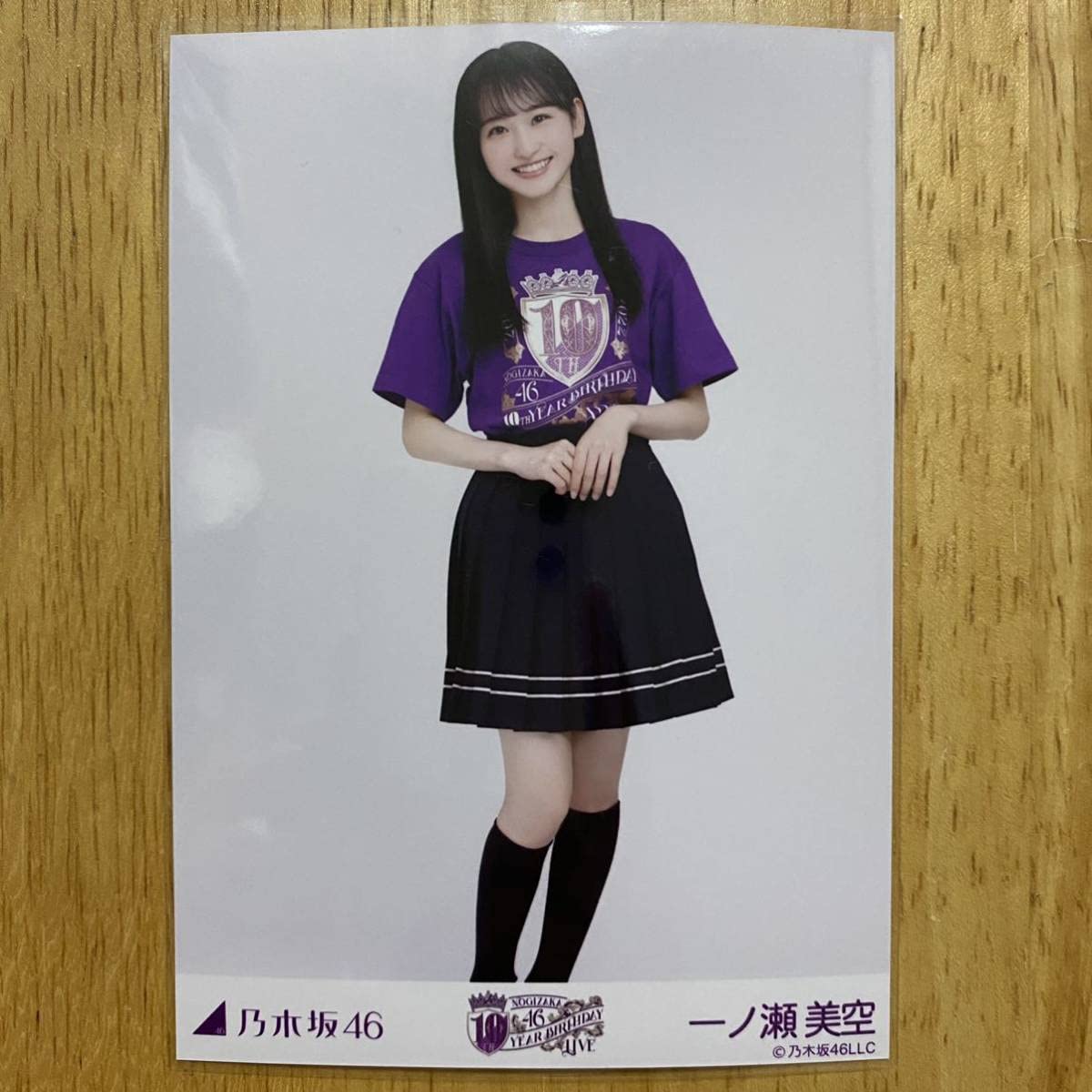 乃木坂46 10thバスラ 紫t 生写真 Amazon.co.jp: 乃木坂46 一ノ瀬美空 10thBDライブTシャツ 紫ver. 生