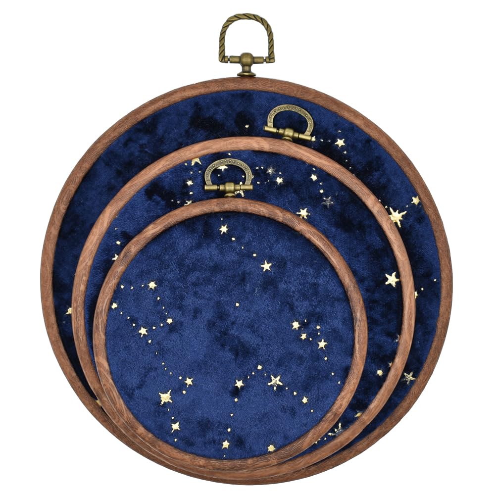 Présentoir vintage velours pour sublimer vos boucles d'oreilles sur la coiffeuse