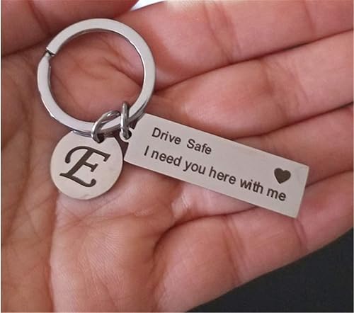 Miniatura 2 de Llavero Drive Safe de 26 letras con llavero Drive Safe I Need You Here with Me Apreciatione Preesent Gift for Driver, plateado