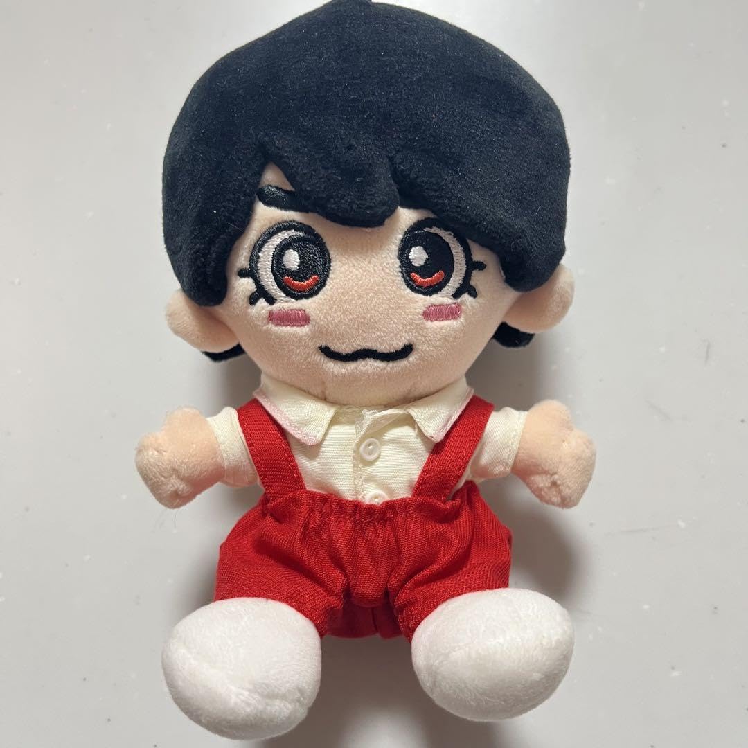 Amazon.co.jp: なにわ男子 ちびぬい 服 サロペット 赤