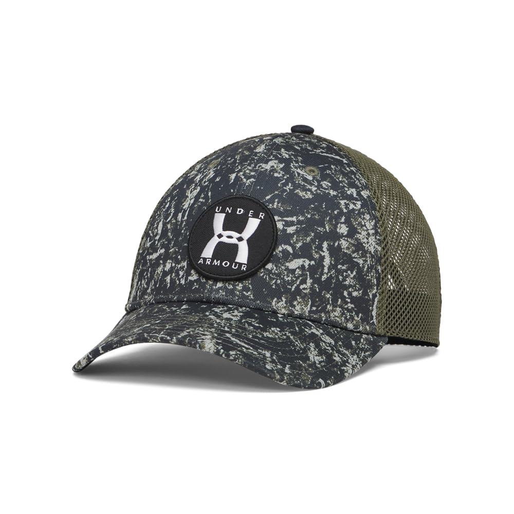 Under Armour Blitzing Trucker Hat