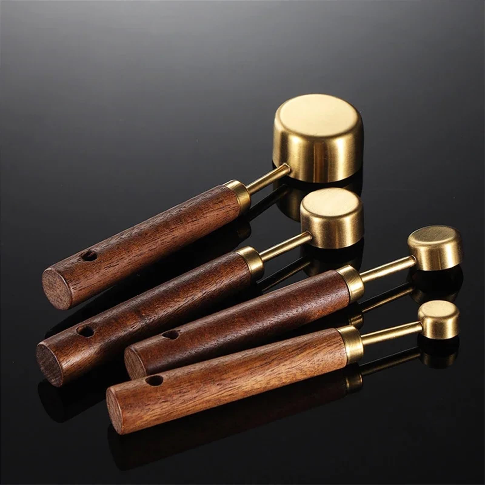 4-teiliges Messbecher-Set aus Edelstahl, Esslöffel, Küchenmesslöffel-Set, Messbecher und Löffel-Set for Zuhause für Flüssigkeiten und Feststoffe