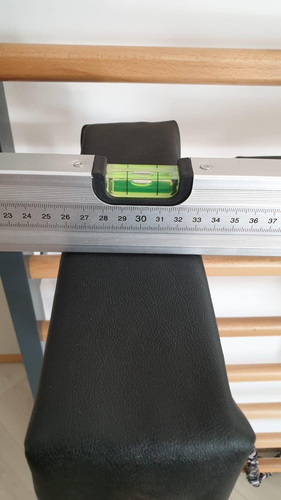 ARTIMEX Klimmzug Dip Ständer für Sprossenwand - Wird in Heimen, Fitnessstudios oder Fitnesscentern für Training und Fitness verwendet, Artikelnr. 270