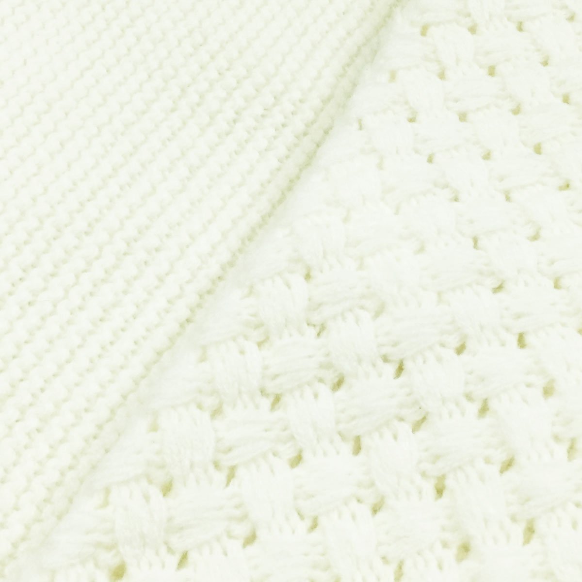 Wrapables Trendy Winter Warm Knit Infinity Scarf, White