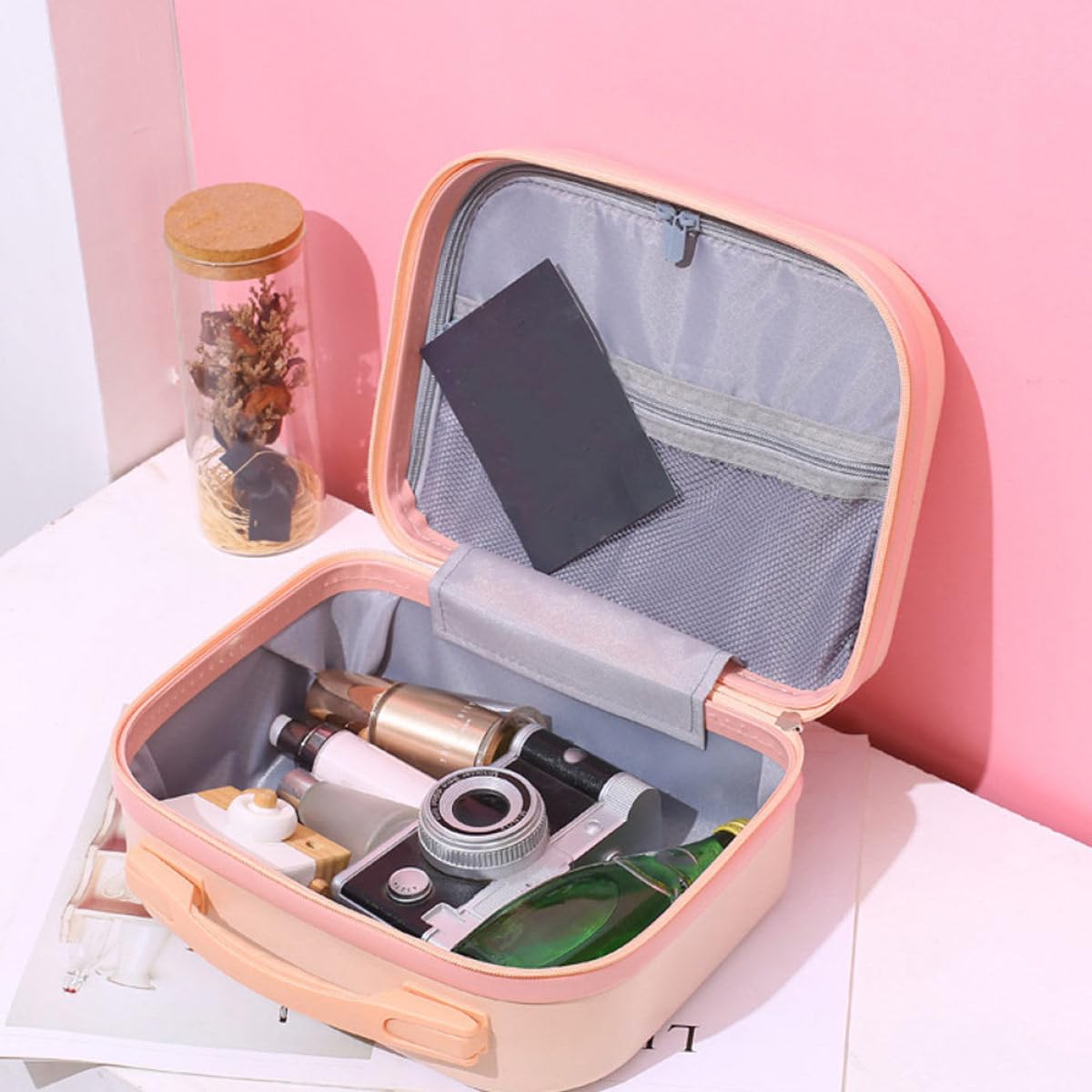 Ciieeo Leichte Kleiner Kosmetiktasche für Damen aus Abs Tragbar und Kompakt zum Reisen und Campen Praktische Make Up Aufbewahrung für Frauen