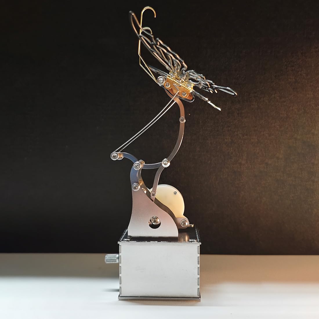 Mechaniczny zestaw modeli owadów, metalowa rzeźba motyla 3D, dynamiczne trzepotanie skrzydła, montaż STEM, artystyczna dekoracja biurka, prezent hobby, prezent dla dorosłych i hobbystów