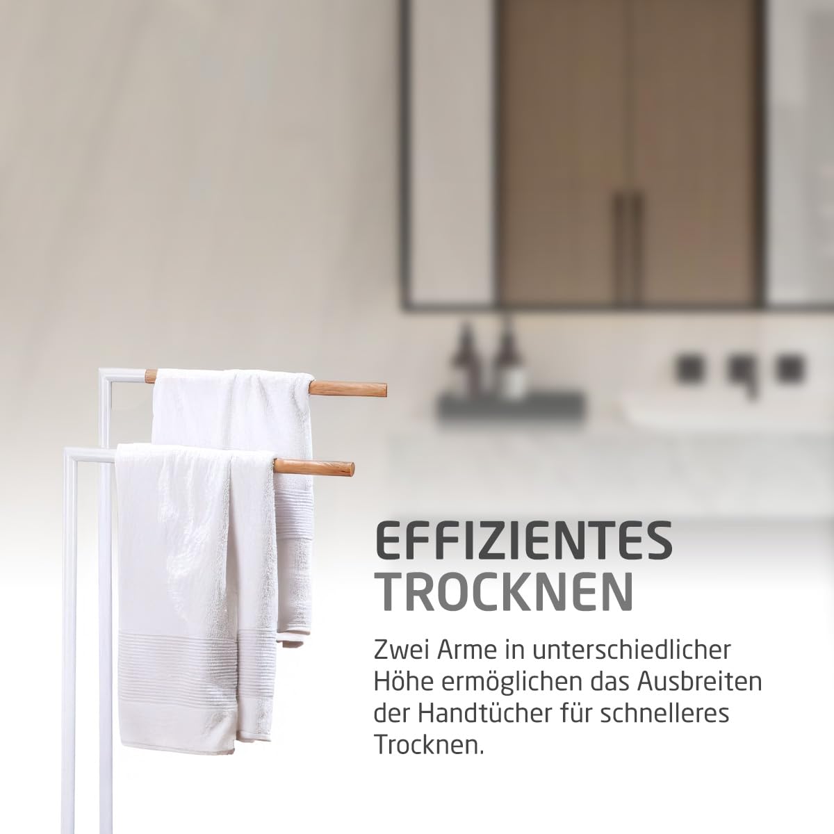 Amig - Weißer freistehender Handtuchhalter mit Holzstangen - Doppelständer für Badetücher - Minimalistischer Stil mit stabilem Metallfuß - Kein Bohren erforderlich