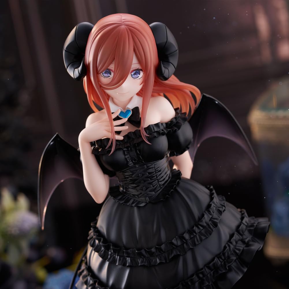 Figura de personaje de Nakano Miku de anime Nakano Miku, vestido negro, postura de pie, modelo de PVC, 25 cm, figura de acción de Nakano Miku, decoración de escritorio