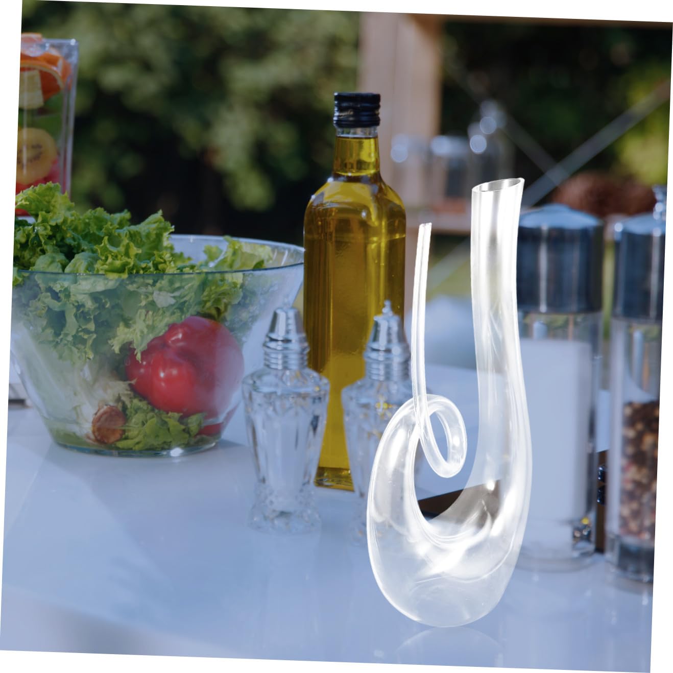 FUOYLOO Decanter per Vino in Cristallo Trasparente da 1300ml Accessorio per Vino Design Semplice e Versatore Integrato Caraffa per Bar e Ristoranti per Aerare