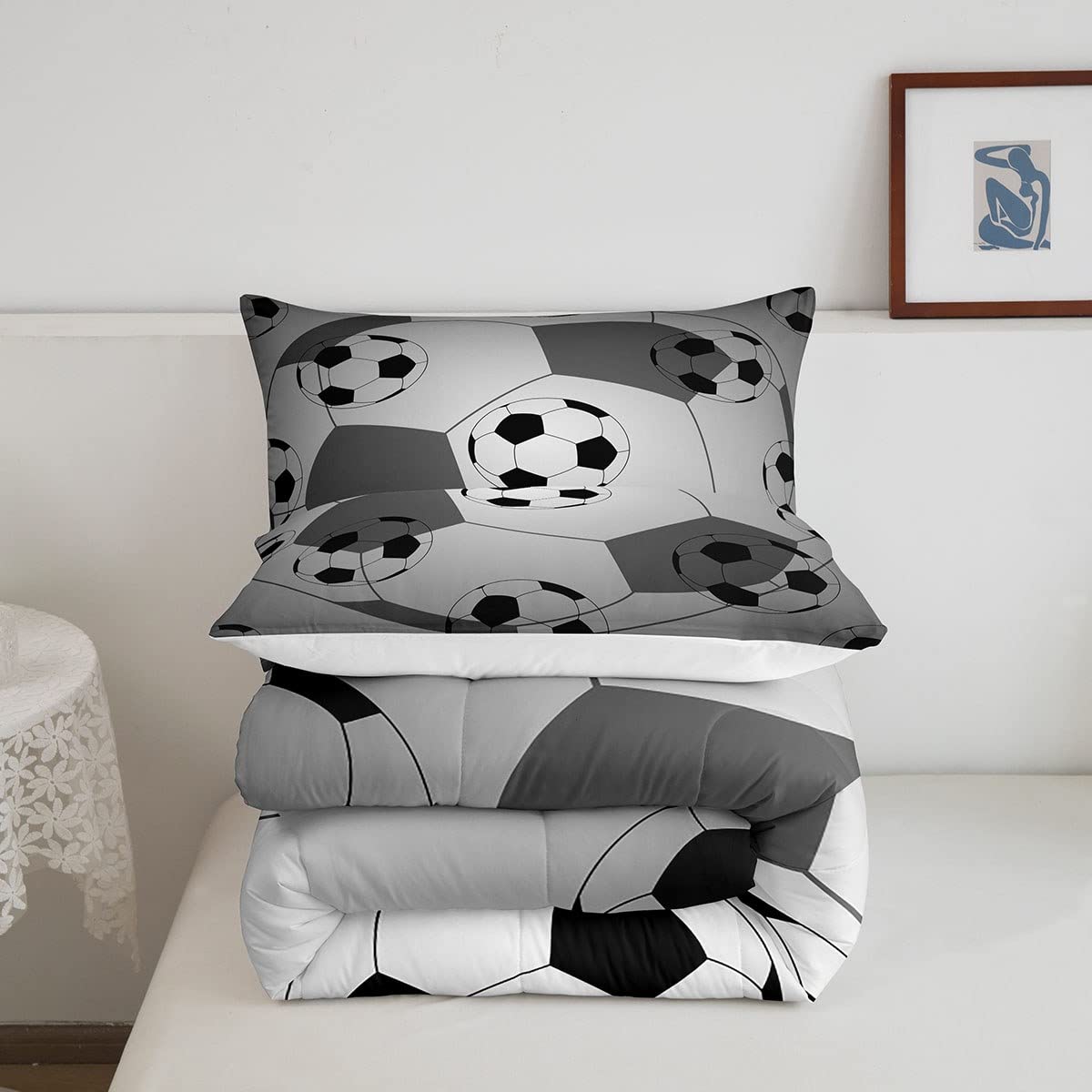 Juego de edredón de fútbol con temática deportiva, juego de cama de pelota de fútbol, juego de edredón acolchado gris para niños, niñas, adolescentes, microfibra, tamaño King, 3 piezas