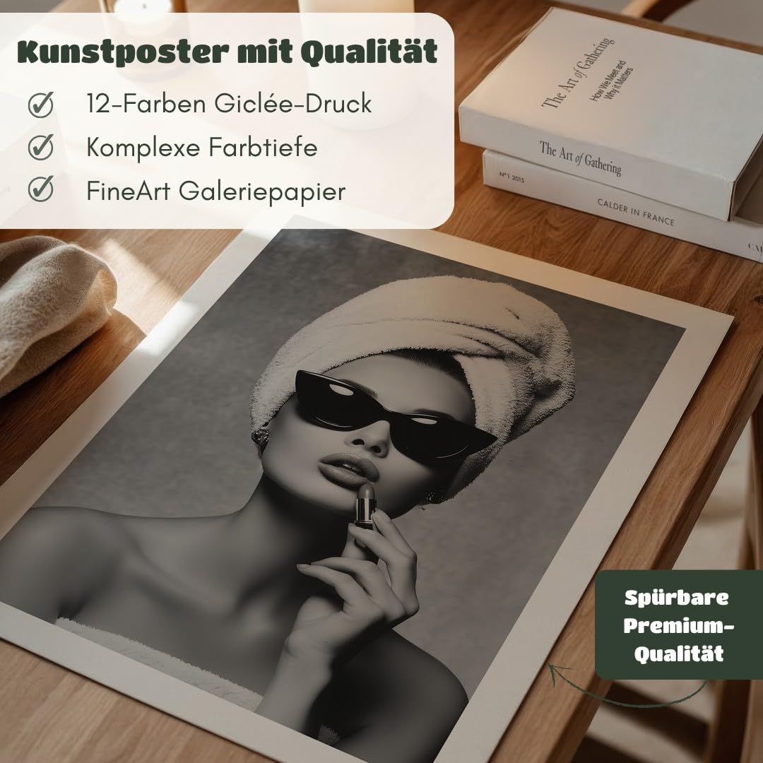 MJ-GRAPHICS® Poster Frau Lipstick Kunstdruck Vintage Schwarz Weiß Stilvolle Wanddeko Eleganz Badezimmer Bilder Glamouröse Deko für Schlafzimmer oder Ankleidezimmer 50x70 mit braunem Rahmen