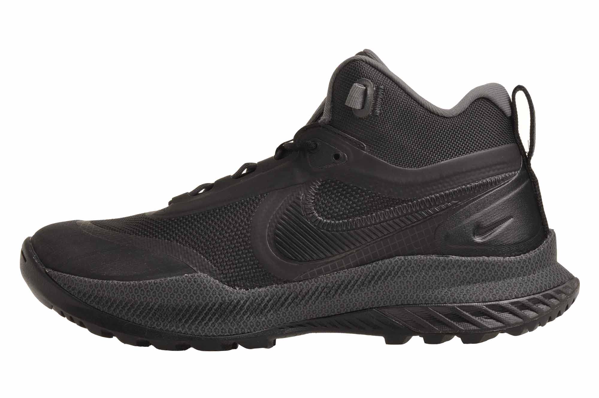 NikeMen's React SFB Carbon Outdoor Shoes