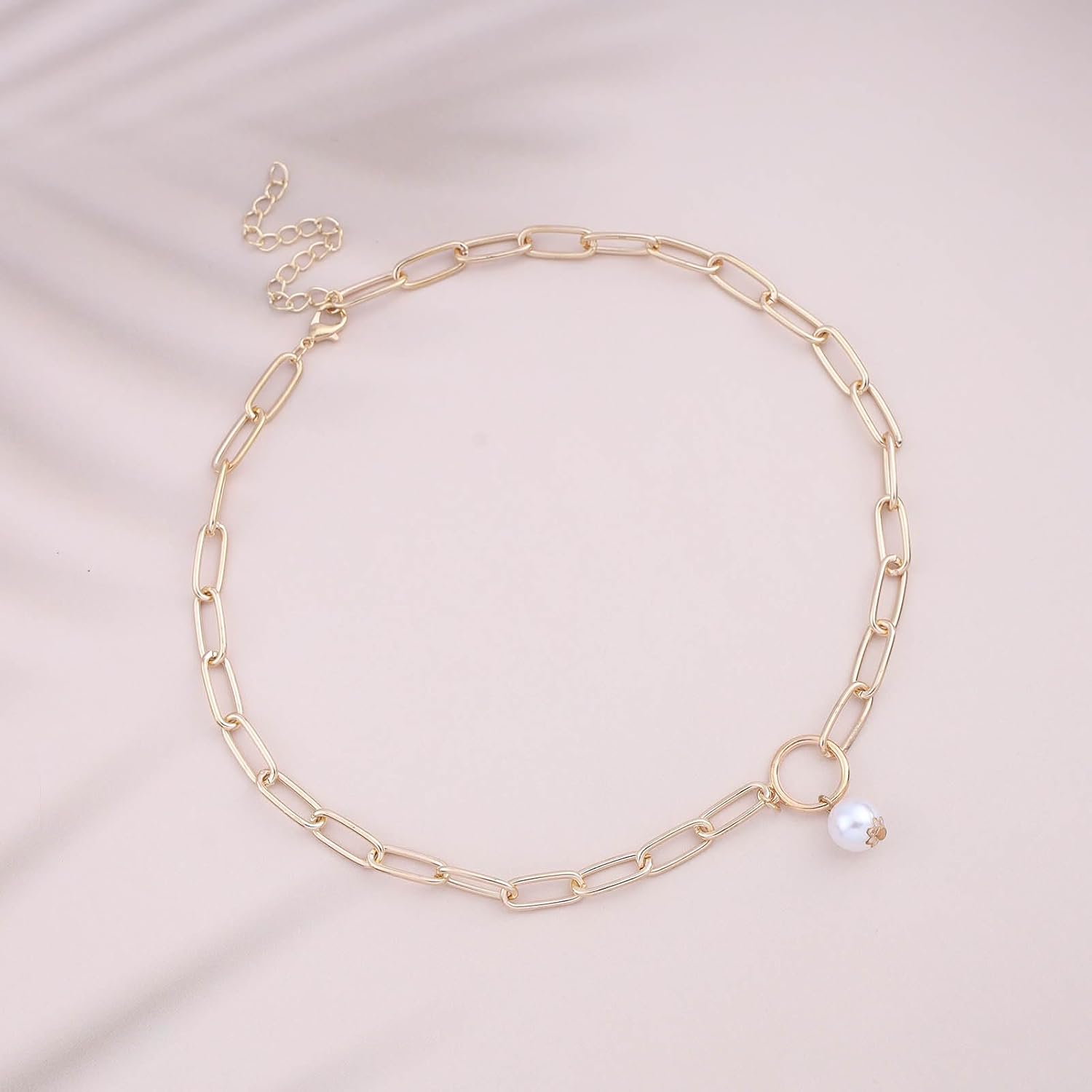 Vintage Pearl Pendant Necklace Boho Pearl Circle Necklace Single Pearl Choker Necklace Gold Paperclip Chain Necklace Jewelry for Women - Image 3