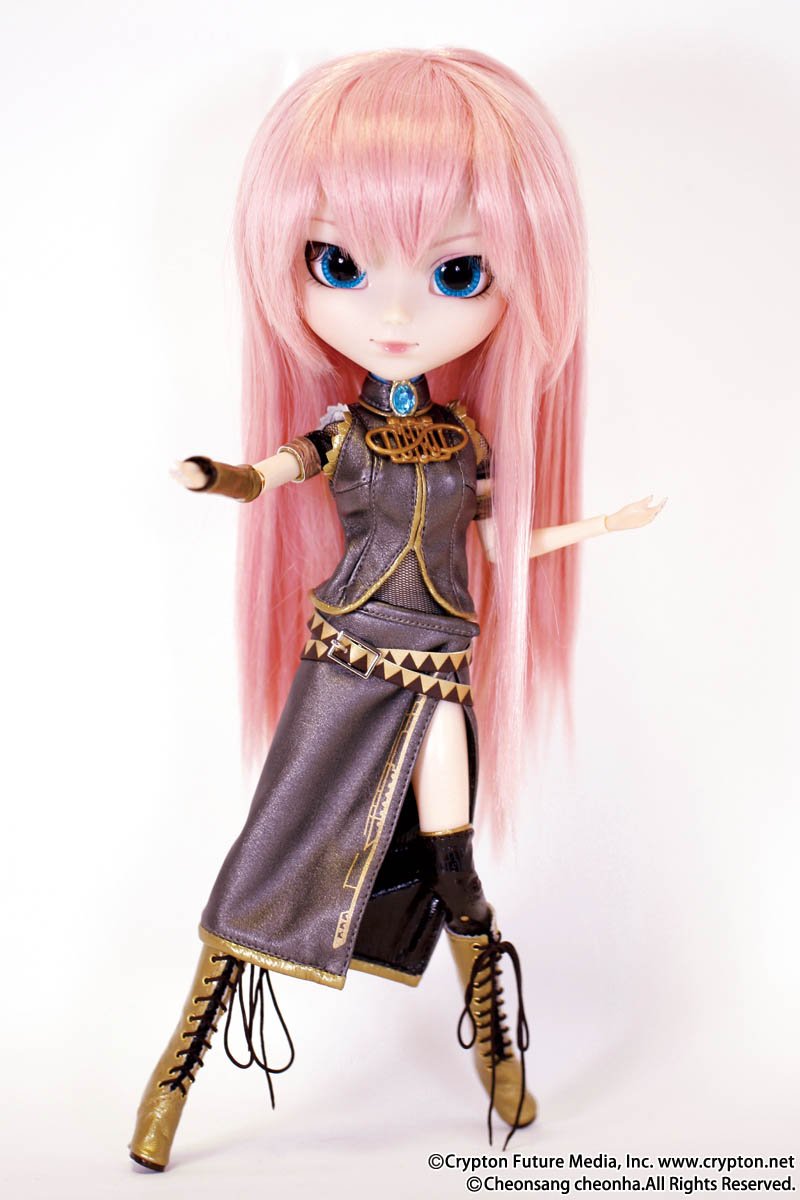 Amazon.co.jp: Pullip VOCALOID・巡音ルカ (ボーカロイド 