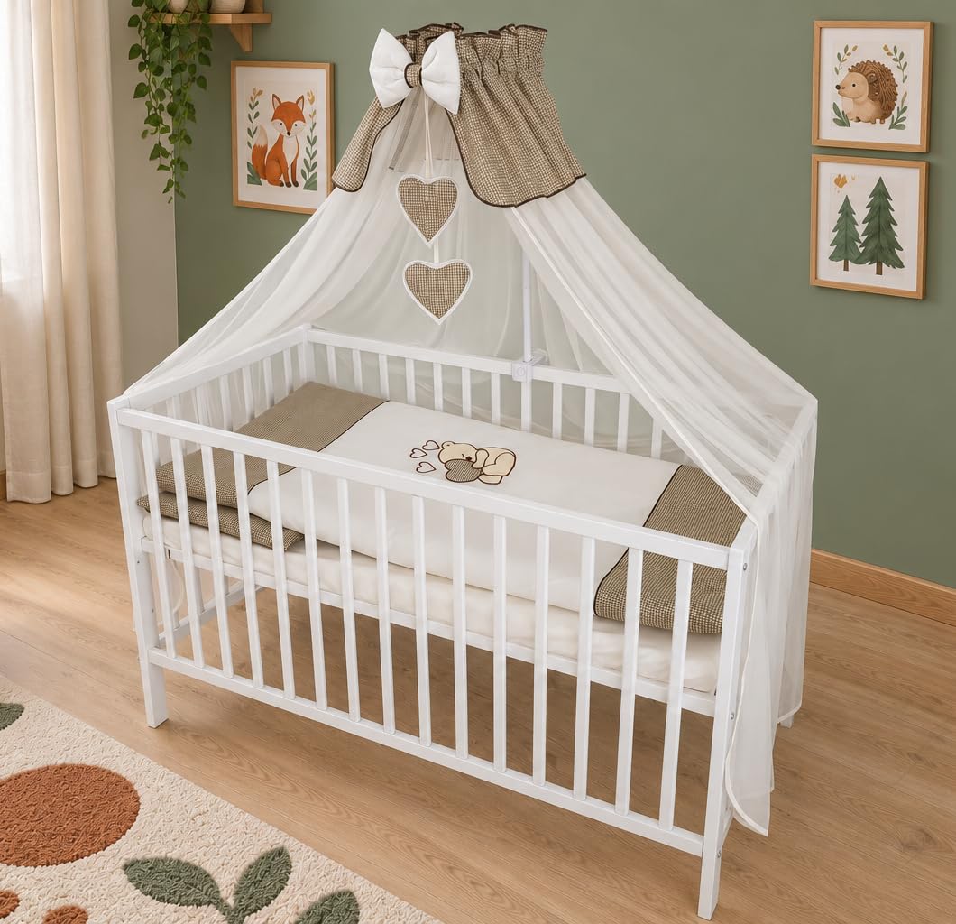 Culla Classic Nest 120 x 60 cm con materasso, biancheria da letto beige con ricamo orsacchiotto e baldacchino