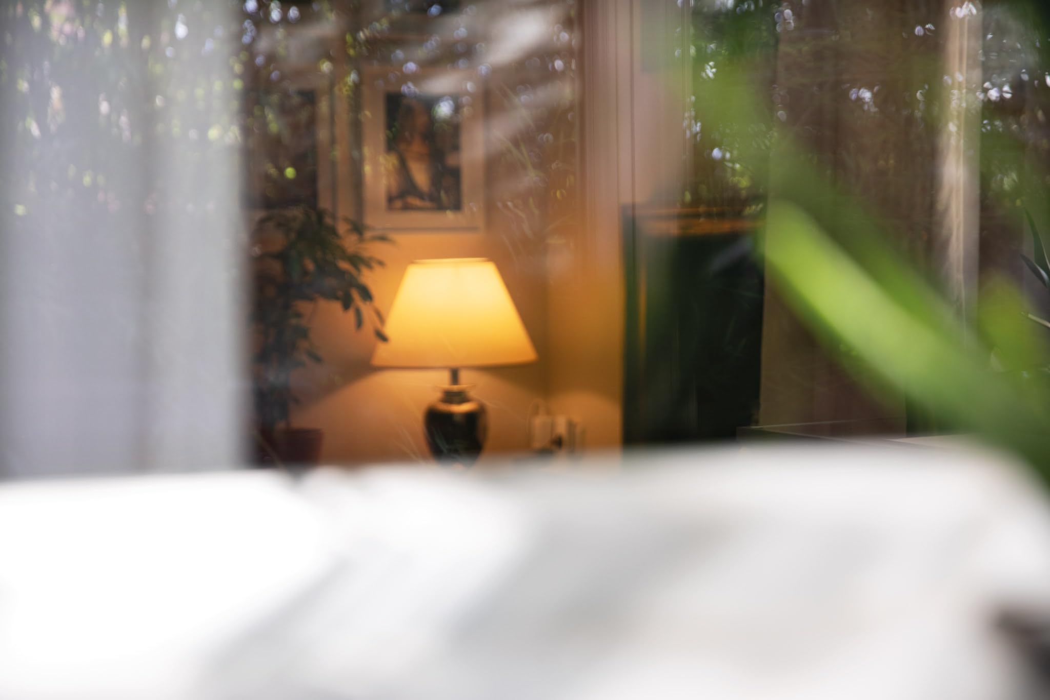 Image secondaire de Otio - Ampoule LED connectée Bluetooth E14 5W