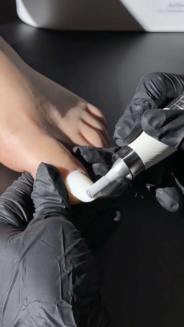 Amazon.com: DAICHONG Airone Pro Professional Nail Drill with Dust