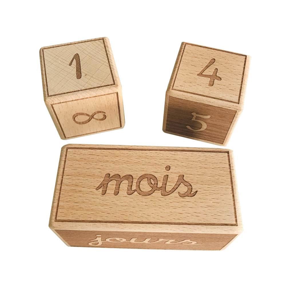 Cubes étapes bébé en bois en Français cadeau décoratif utile