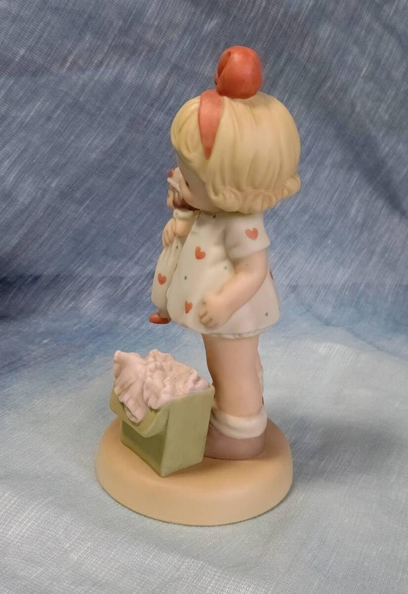 マーベル ルーシー アトウェル メモリー オブ イエスタデー エネスコ社