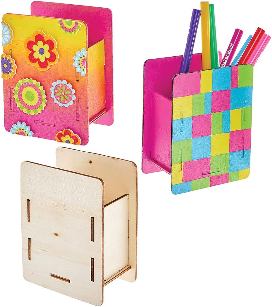 Baker Ross FX820 Wooden Pencil Holder Kit - Set of 3 Wooden Craft Kit for Kids