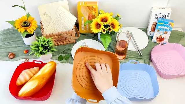 JLTXKST 3 Pezzi Accessori per Friggitrice ad Aria in Silicone, Teglia in Silicone, Riutilizzabile Cestino per Airfryer, Microonde, Forno
