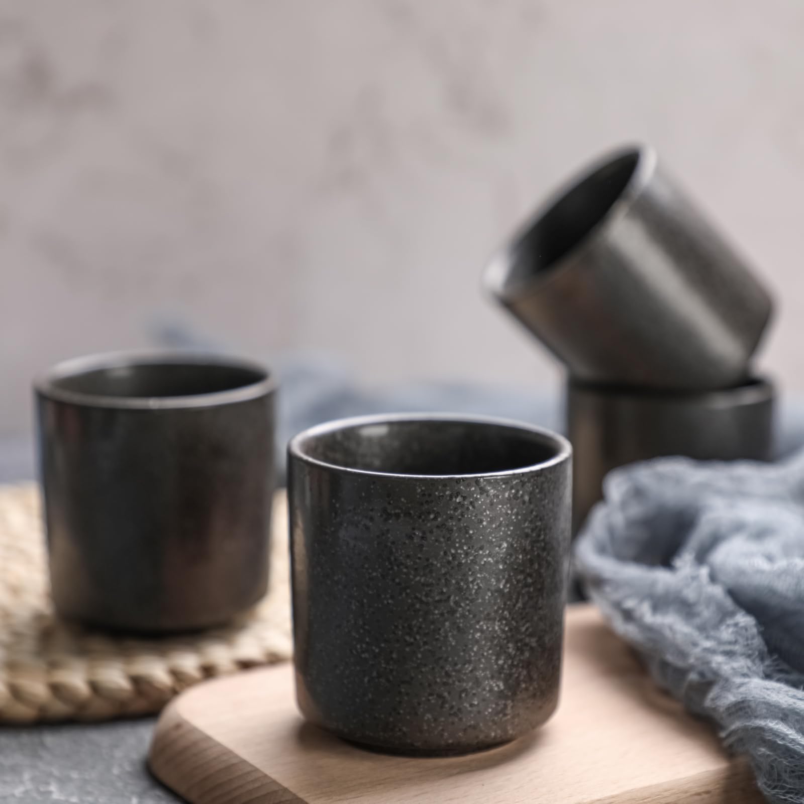 Juego de tazas de té de cerámica sin asa (4 L), color negro