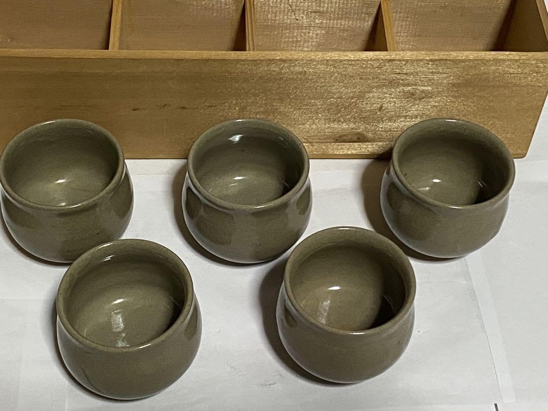 Amazon | 湯呑み 唐津焼 中里宗家十四代陶仙 | ノーブランド品