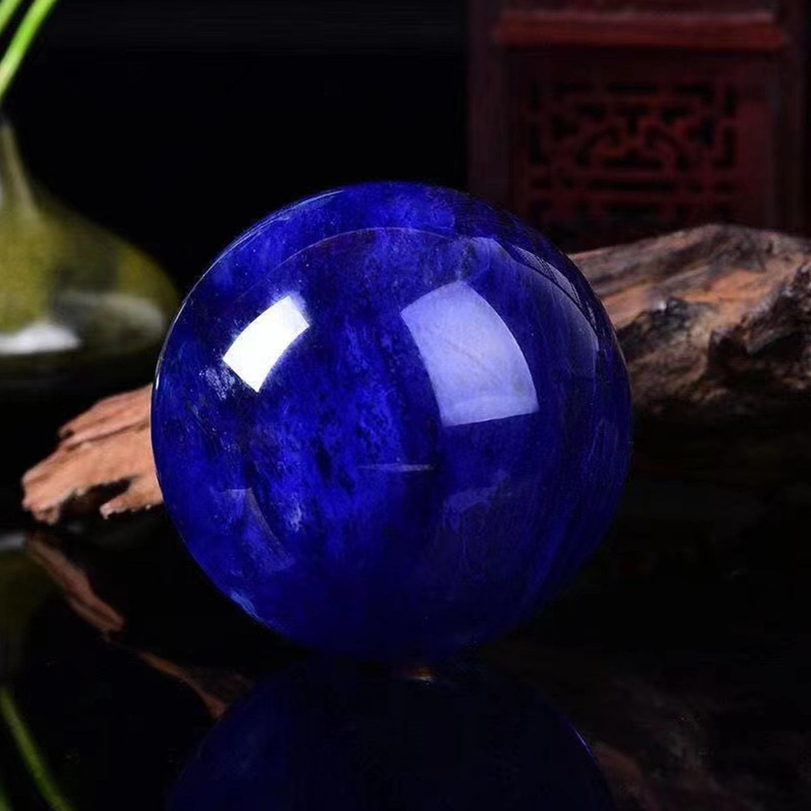 Große, schmelzende Blaue Kristallquarzkugel mit Ständer