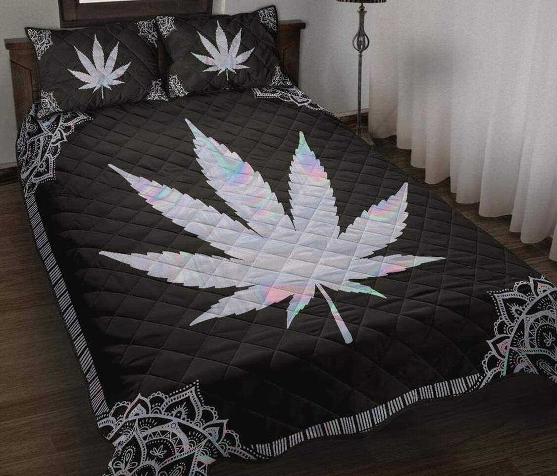Personalized Weed Hologram Quilt, Valentine's Day Gift to My Mom Dad Wife Husband Kids Son Daughter Quilt Sets Home Decor King Queen Twin Throw Size Soft Warm All