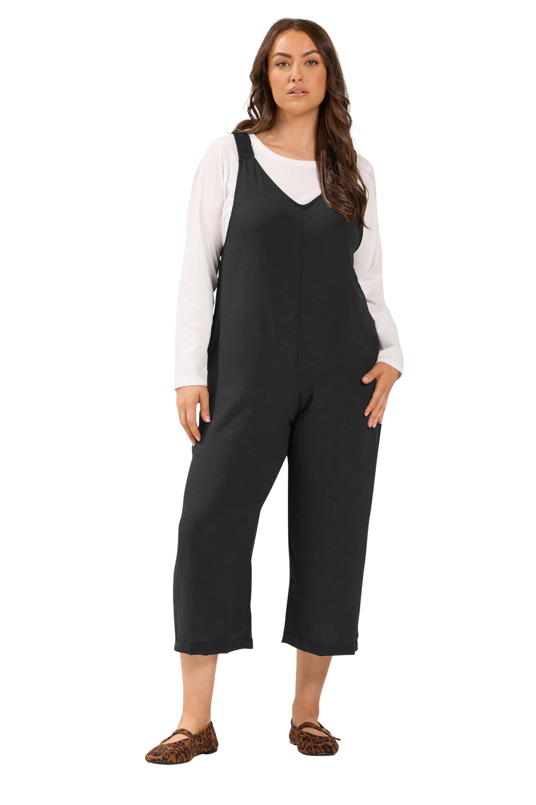 Yours Women's Black Loose Fit Dungarees In Size 22-24