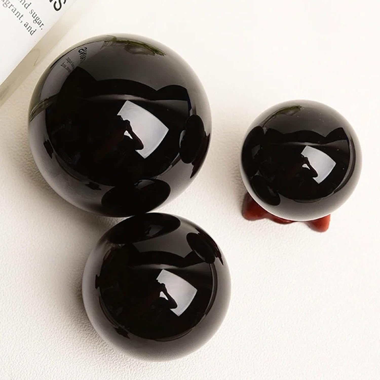 Obsidian Crystal Ball with Stand Fortune Teller Mystical Quartz Ball FengShui Divination Spheres Decorative Glass Ball,15cm