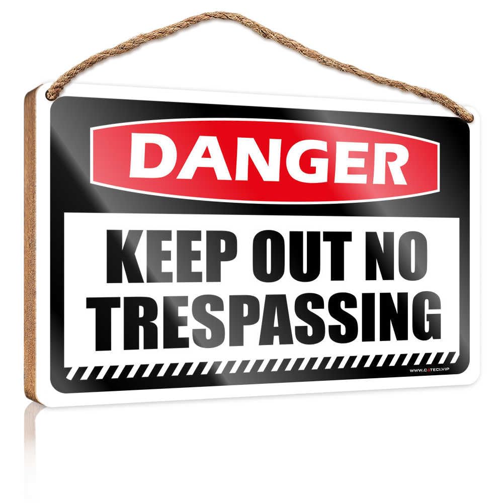 HMQW Hanging Wooden Plaque Danger Keep Out No Trespassing Wooden Sign Spring Porch Sign Front Door Hanging Decor(15X28CM)