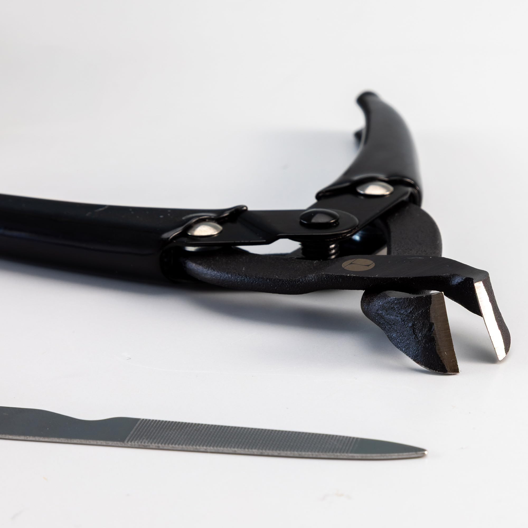 Asayu Japan Präzisions-Nagelknipser | Ergonomischer Hebelmechanismus für müheloses Schneiden – geschmiedet von japanischen Schmieden | Für dicke und eingewachsene Nägel | Für Senioren | Made in Japan