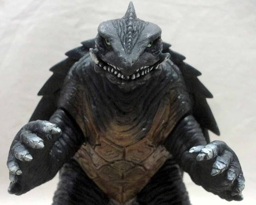 Amazon.co.jp: 大映怪獣ソフビ ガメラ1999 ムービーモンスター