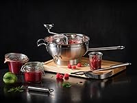 Vista 4 de Rösle Molino de alimentos de acero inoxidable con mango y 2 tamices de disco de molienda, (16252)